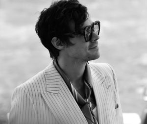 harry styles, acteur et auteur-compositeur-interprète - portraits de célébrités animica - photographie barbara pigazzi - giudecca venise