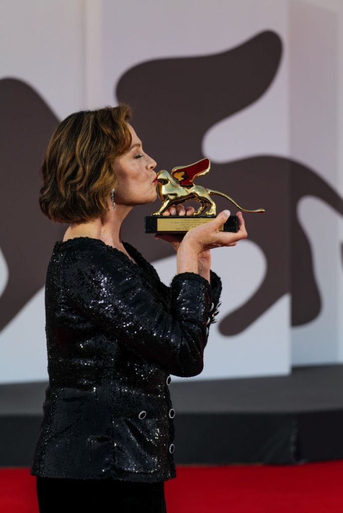 Sigourney-Weaver-venice-film-festival-2024