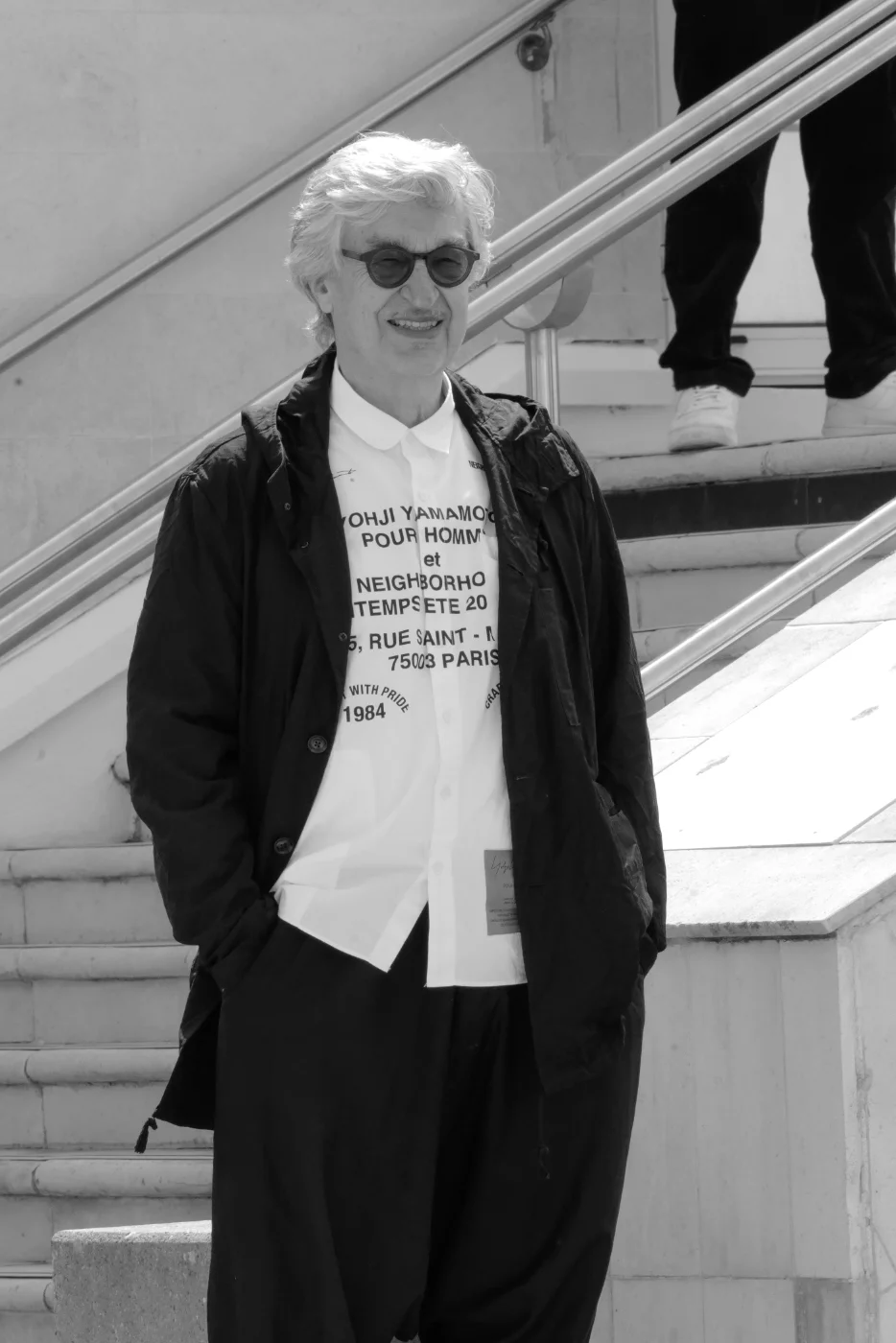 Wim Wenders in a full-length shot before the I'll Be Gone in June photocall, Cannes Film Festival 2026 – Ph. Barbara Pigazzi, Studio Animica