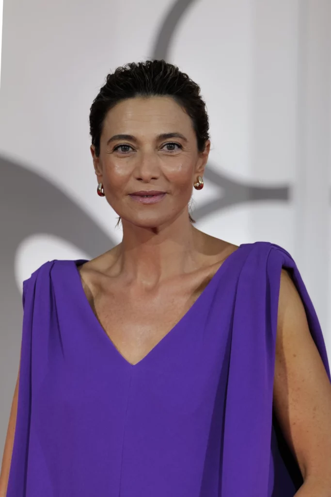 Anna Foglietta portrait in purple dress, Venice Film Festival 2026 – Ph. Barbara Pigazzi, Studio Animica