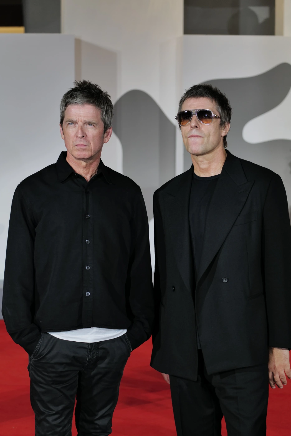 Noel and Liam Gallagher of Oasis, portrait on the red carpet, Venice Film Festival 2026 – Ph. Barbara Pigazzi, Studio Animica
